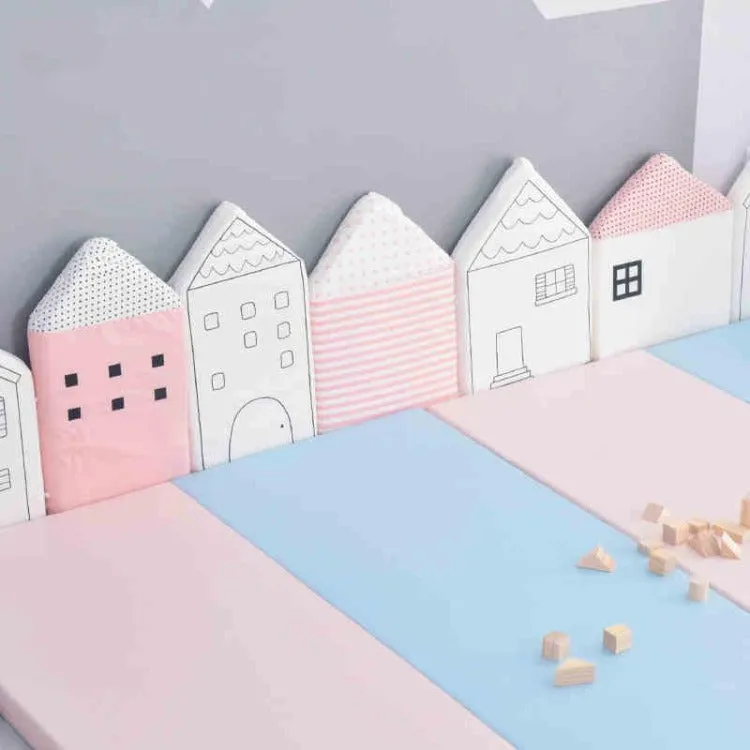4 House Bumper Cushion | Line