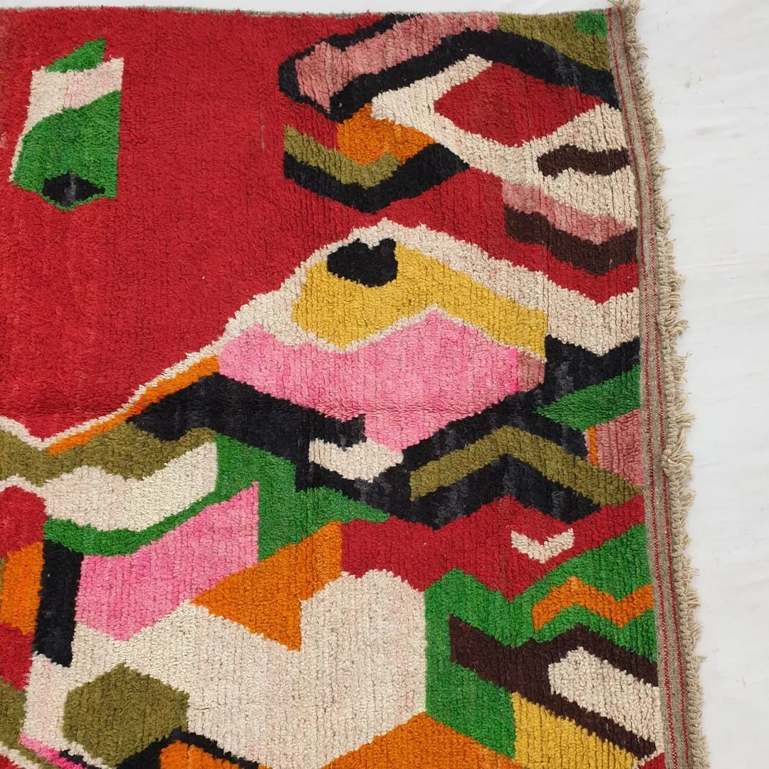 Arama - Red Moroccan Rug Boujad 6x9 | Berber Handmade Authentic Rug | 9'9x6'3 Ft | 303x193 cm