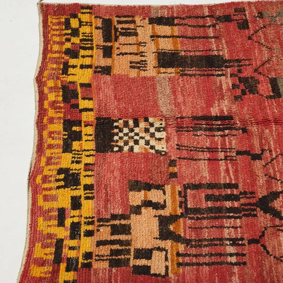 Awifia - Red Moroccan Rug 5x8 Boujad Berber | Authentic Berber Living room & Bedroom Rug | 5'57x8'96 Ft | 170x273 cm