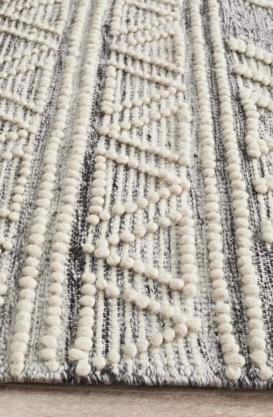 Brooklyn Silver Rug